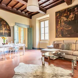 Ginny's House- Borgo La Croce Luxury Florence