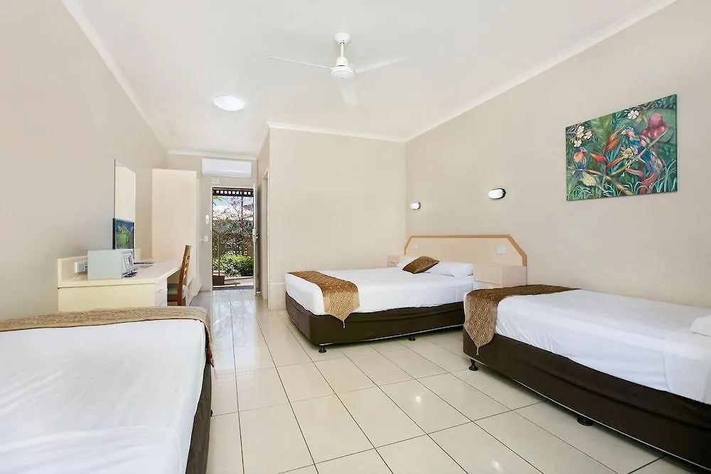 קאירנס Hotel Tropiq