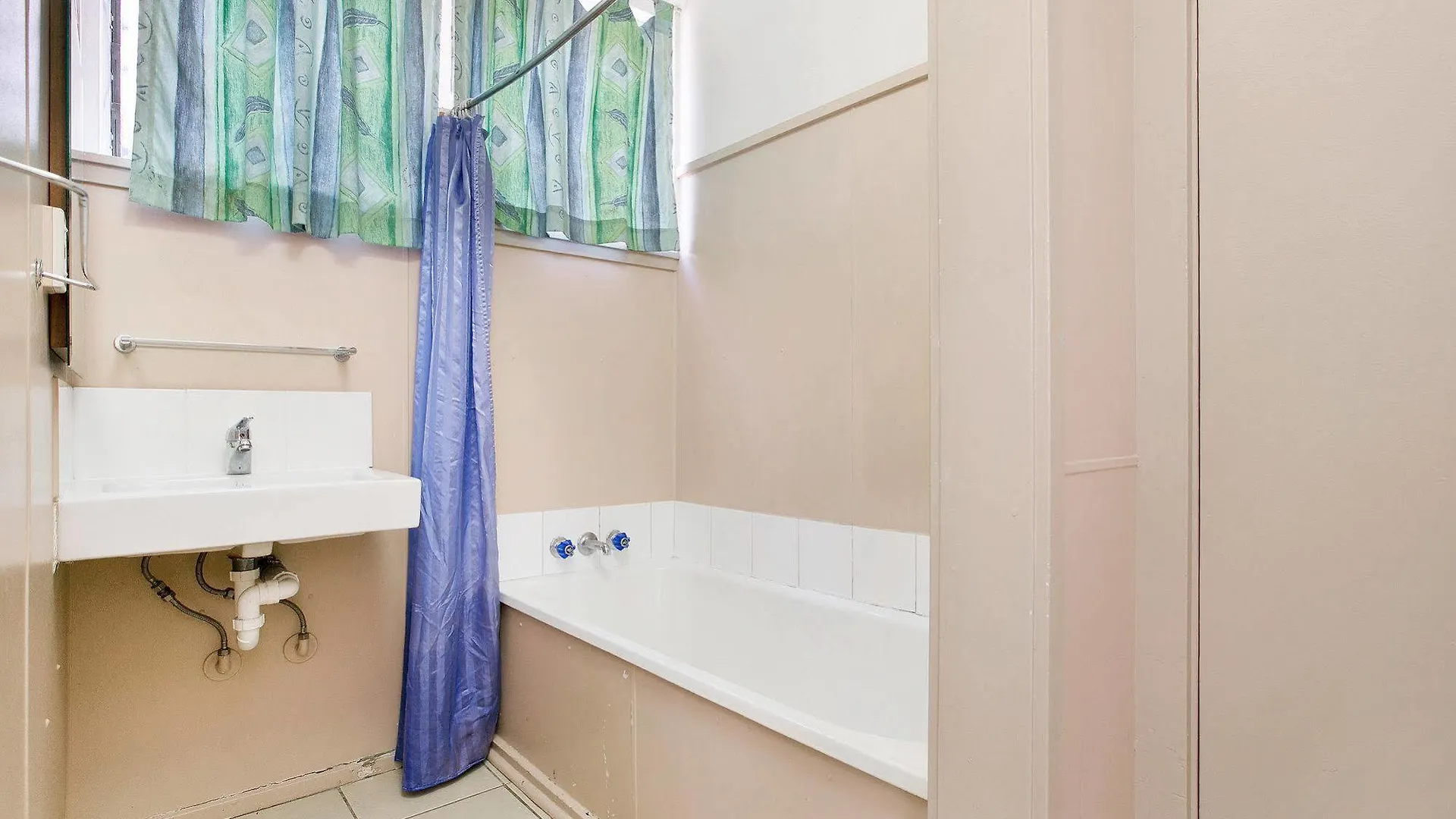 ***  קאירנס Hotel Tropiq אוסטרליה